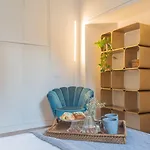 Liberty - Gatsby Apartment Como