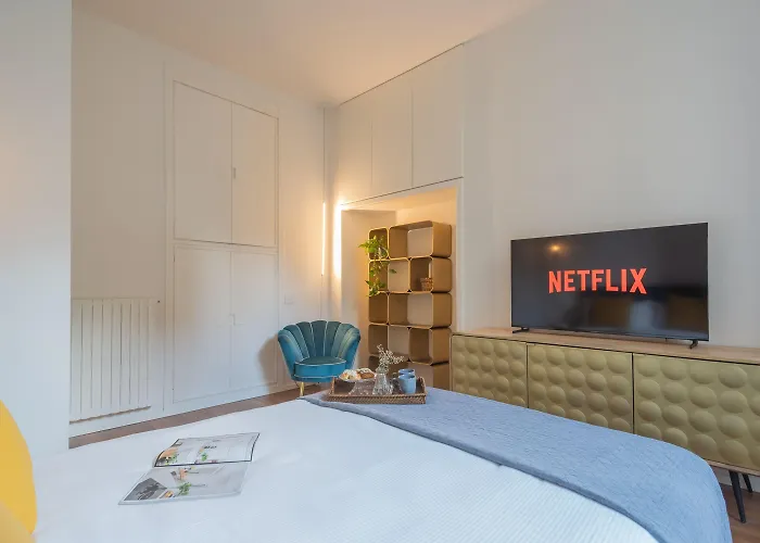 Liberty - Gatsby By Rent * Como